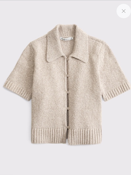 Abercrombie & Fitch Tops - Abercrombie & Fitch Short-Sleeved Collared Cardigan